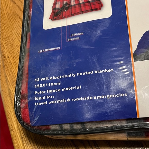 Red and Black Electric Blanket - Picture 2 of 6